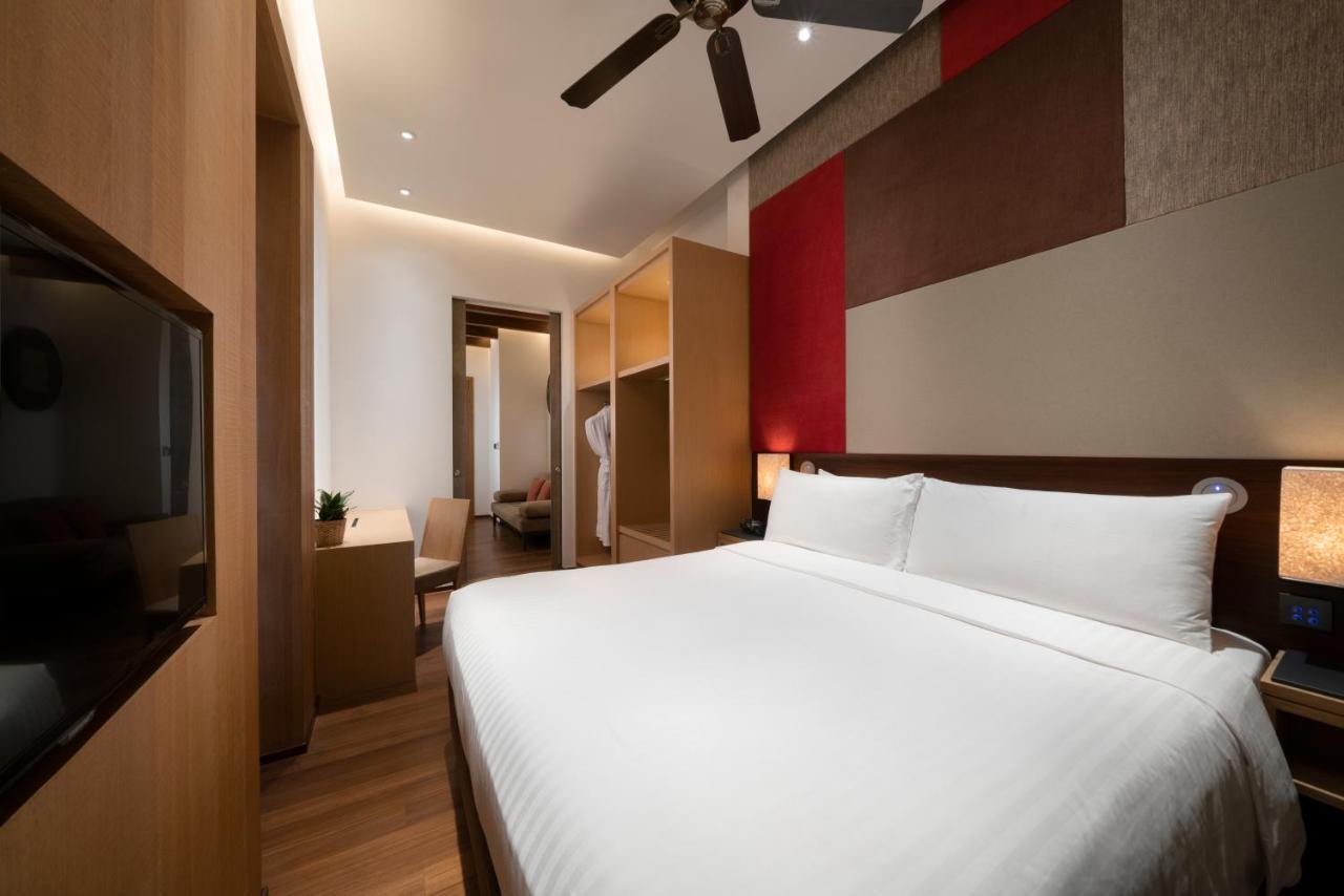 Oasia Resort Sentosa By Far East Hospitality Сингапур Экстерьер фото Deluxe King