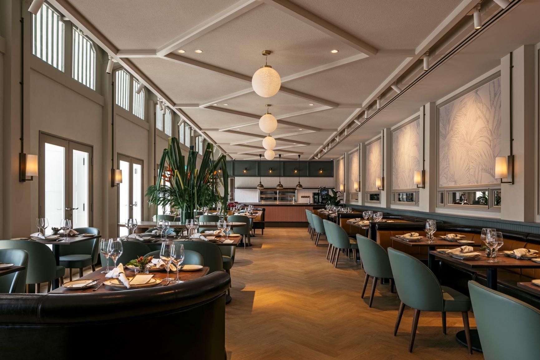 Oasia Resort Sentosa By Far East Hospitality Сингапур Экстерьер фото The interior of the restaurant